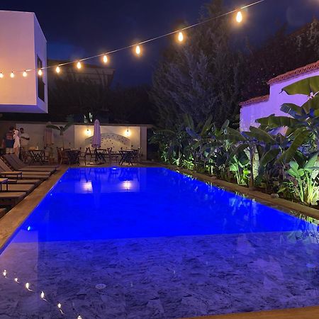 Trina Talles Hotel Alacati - Luxury Design Adult Only Экстерьер фото
